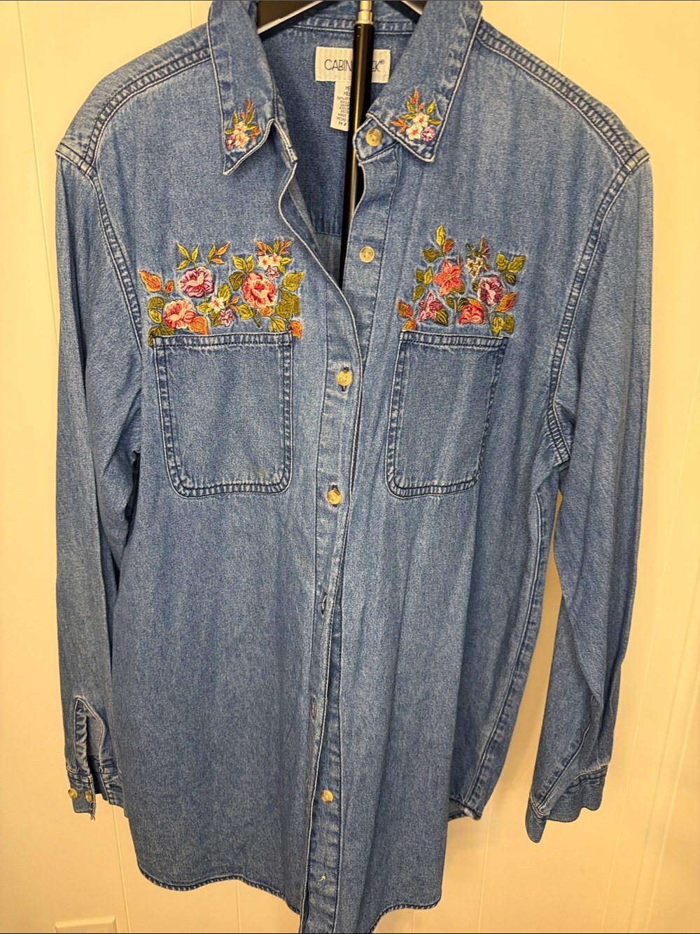 Vintage Cabin Creek Blue Denim Jacket with Floral Embroidery